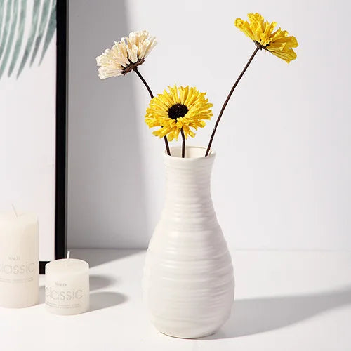 Nordic Plastic Flower Vase – Modern Minimalist Small Decorative Pot for Fresh or Artificial Flowers, Home & Living Room Decor