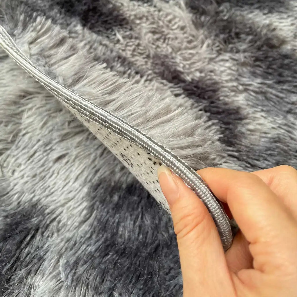 Modern Plush Fluffy Area Rug for Living Room, Bedroom & Kids’ Room – Soft Carpet Floor Mat, Ideal Home & Christmas Gift